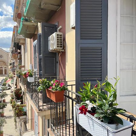 Mariamora Apartment Bari Bagian luar foto