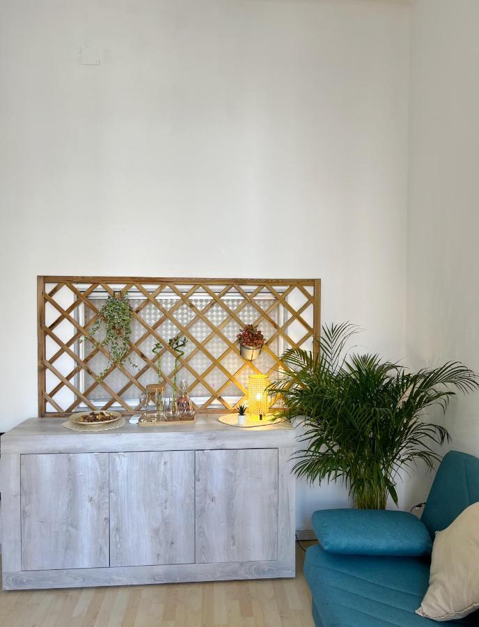 Mariamora Apartment Bari Bagian luar foto