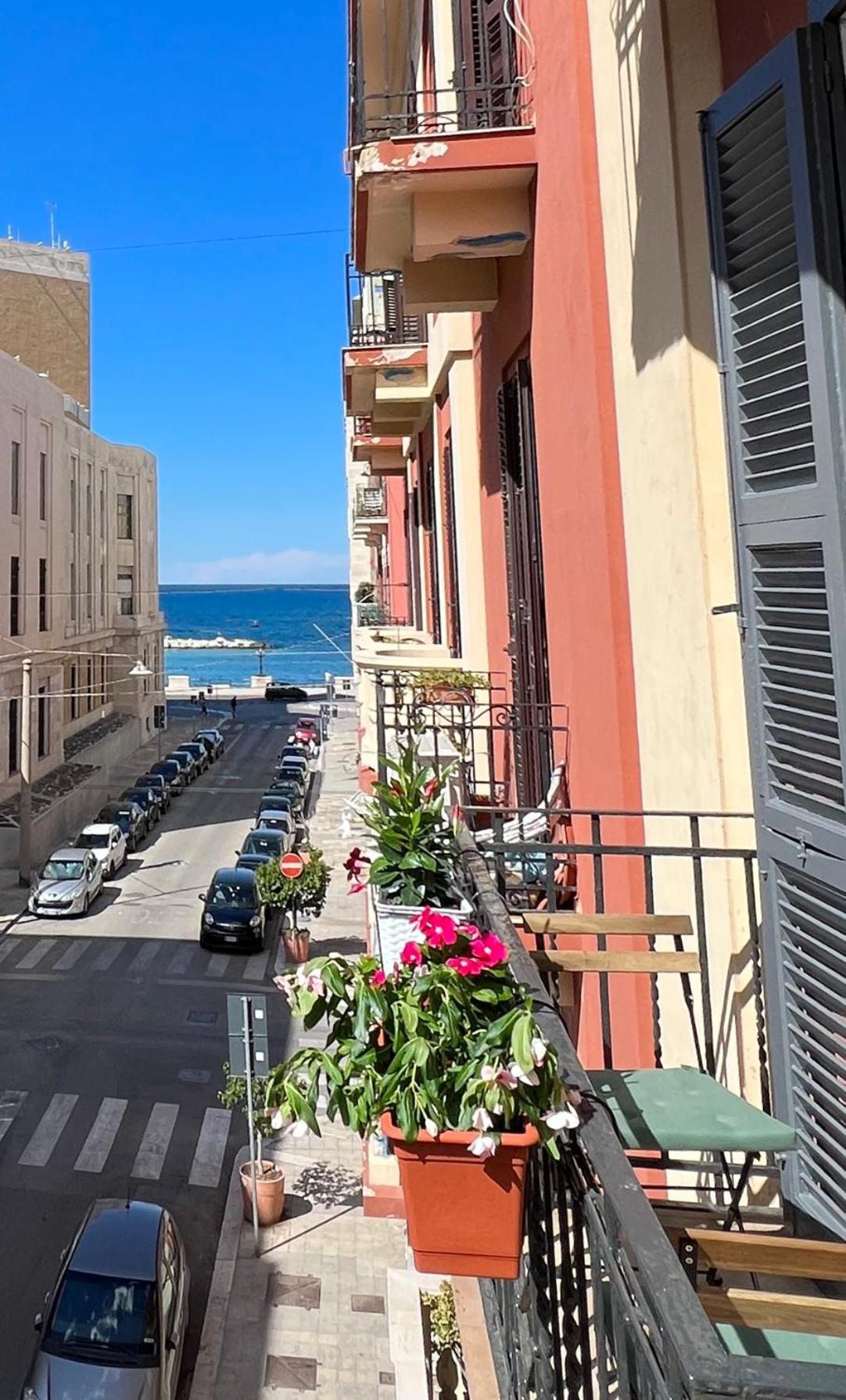 Mariamora Apartment Bari Bagian luar foto