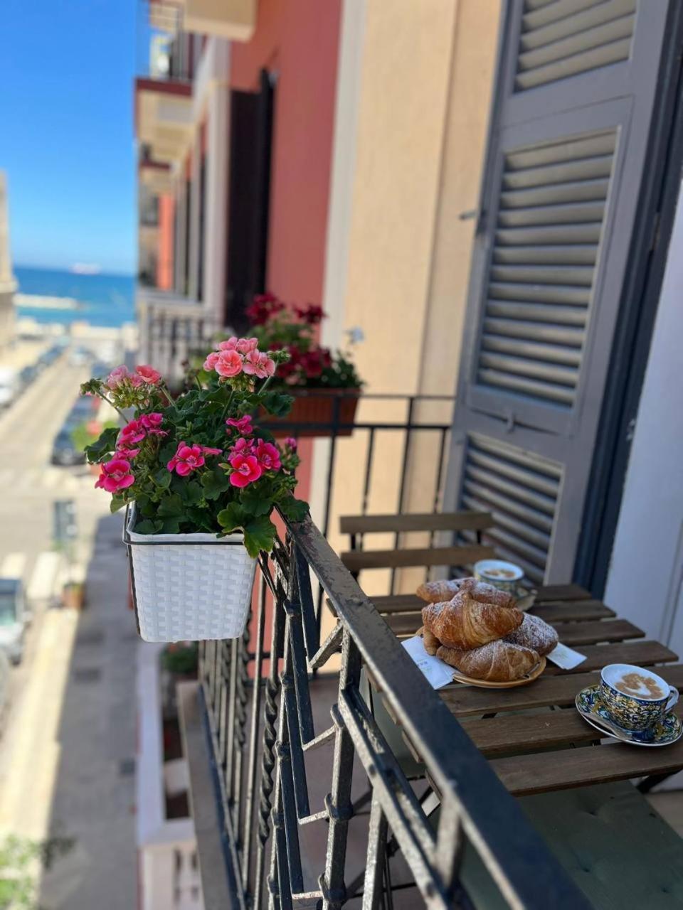 Mariamora Apartment Bari Bagian luar foto